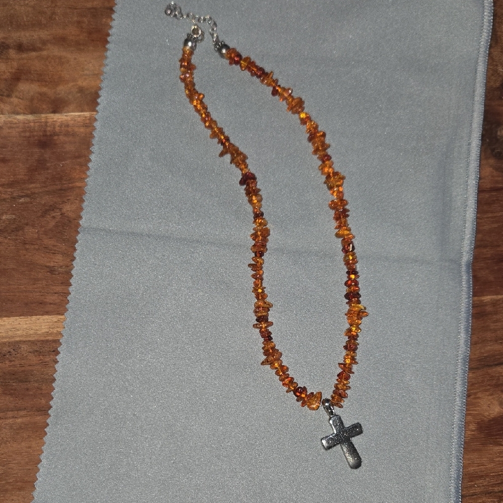 Silpada Amber and Silver Cross 15 In Necklace